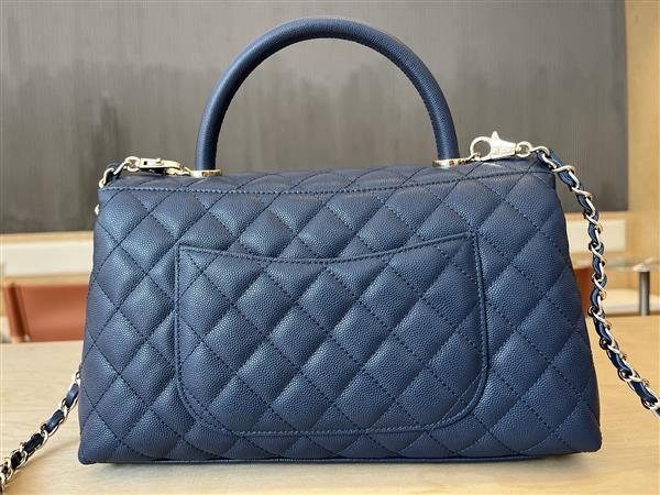 2026127214133562 800